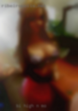 Bi high n horny in MO cross dresser.