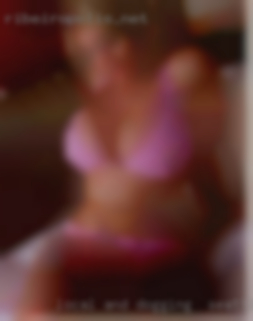 Local and wanting dogging in Seattle to make memories.